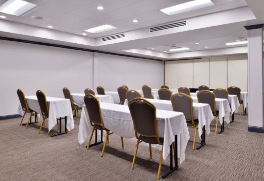 Country Inn & Suites by Radisson Raleigh-Durham Airport NCHotel Overview