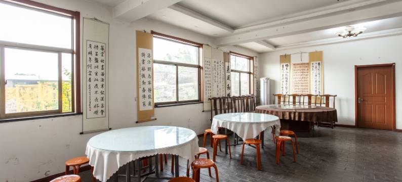 途窝假日酒店(平遥古城东门店)图片