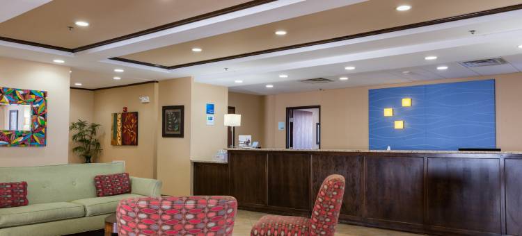 纽因顿-哈特福德智选假日酒店(Holiday Inn Express Newington - Hartford)图片