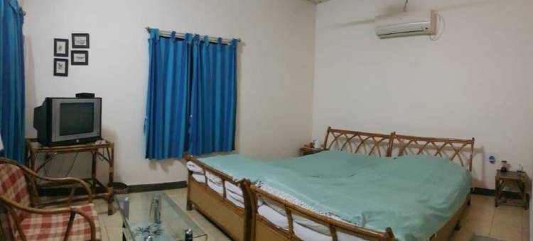 坎克尔宫古迹和KP小屋(KP Cottages)图片