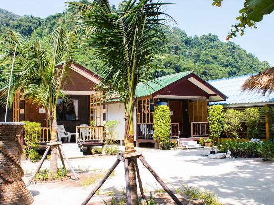 皮皮島優美海灘度假村