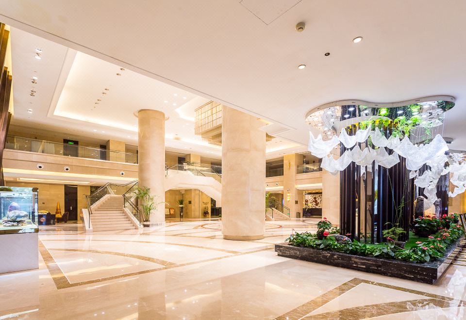 New Century Grand Hotel SiyangHotel Overview