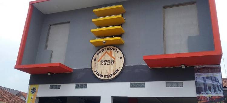 布迪旅馆和食品站(Budi House & Food Station)图片