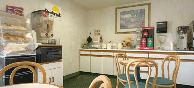 曼西波尔州立大学戴斯酒店(Days Inn by Wyndham Muncie -Ball State University)图片