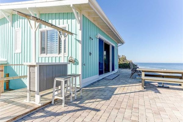 Romantic Beach House, As Seen on Hgtv, 3 Bedrooms, Sleeps 6预订价格,联系电话位置 ...