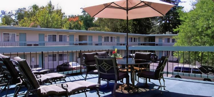 大学旅舍贝斯特韦斯特酒店(Best Western University Lodge)图片