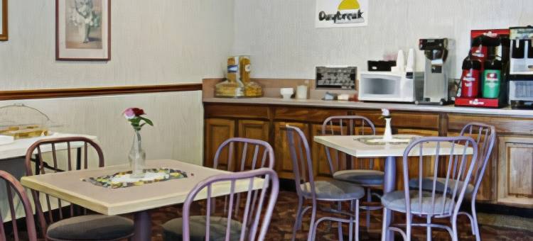 圣安东尼奥戴斯酒店-近嘉年华公园(Days Inn by Wyndham San Antonio Near Fiesta Park)图片