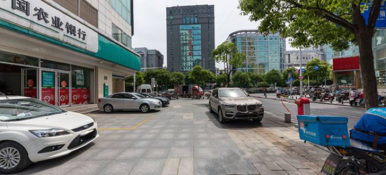 锦江之星品尚(武汉大学广埠屯地铁站店)图片