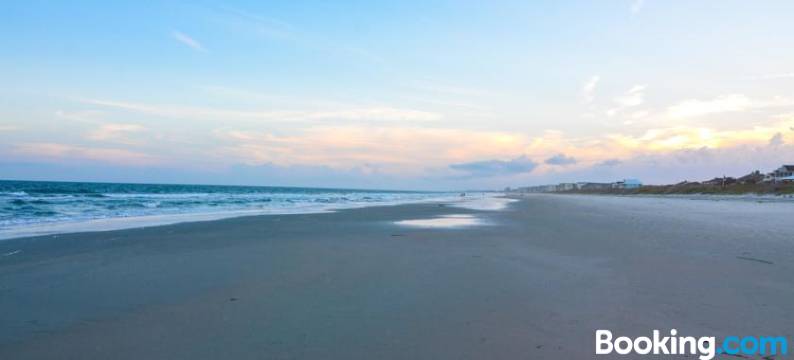 Mr Bugs Summer House by Peace Vacations图片