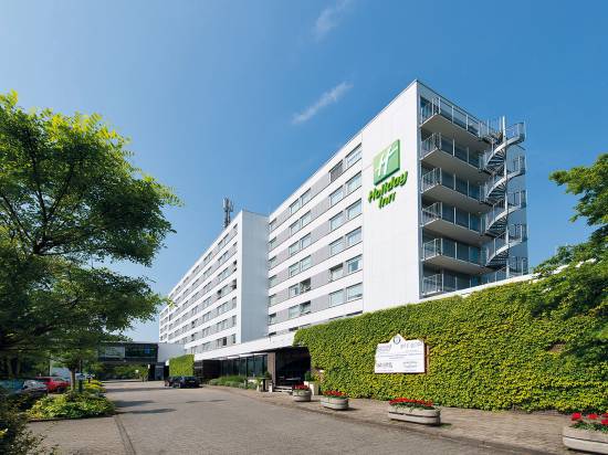 法蘭克福市南萊昂納多酒店