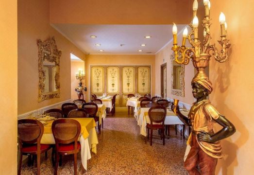 Golden Tulip Rome Piram Hotel Overview