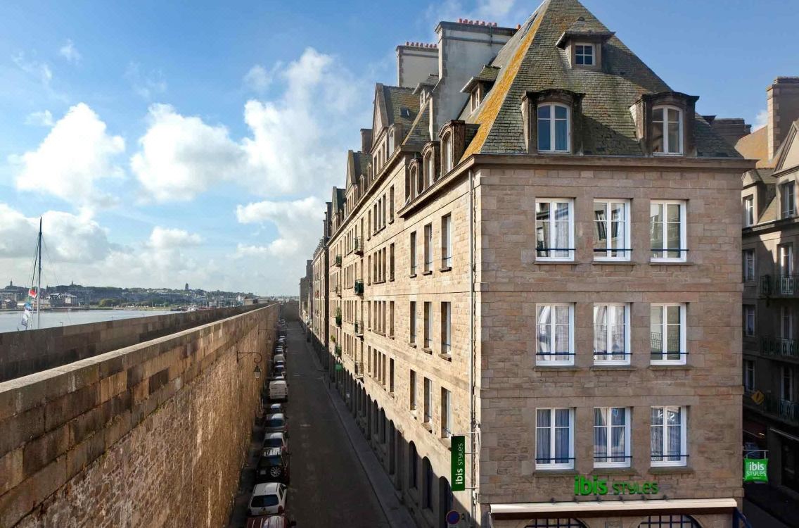 Ibis Saint Malo Plage Hotel Saint Malo France Pricetravel