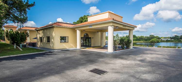 北多拉山凯艺套房酒店(Quality Inn & Suites Mt Dora North)图片
