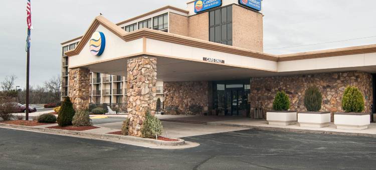 舒适套房酒店-近丹维尔购物中心(Comfort Inn & Suites Near Danville Mall)图片