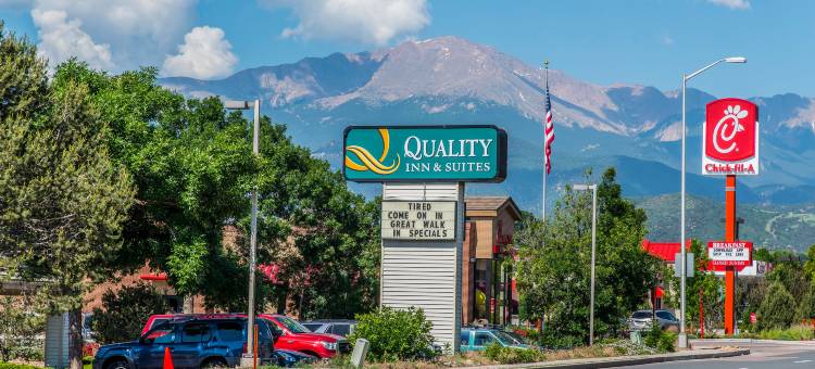 众神花园凯艺套房酒店(Quality Inn & Suites Garden of the Gods)图片