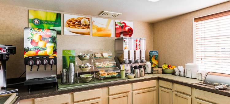 拉昆塔温德姆套房酒店-坦佩大学/凤凰城(La Quinta Inn & Suites by Wyndham Tempe University, Phoenix)图片