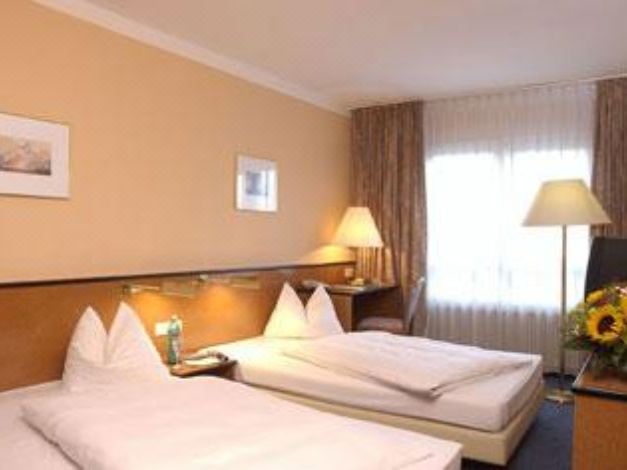 Achat Comfort Rüsselsheim Hotel Reviews And Room Rates - 
