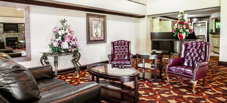 伯明翰机场华美达酒店(Ramada by Wyndham Birmingham Airport)图片