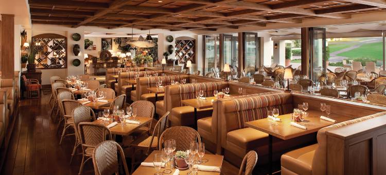 亚利桑那水疗度假大酒店(Arizona Grand Resort)图片