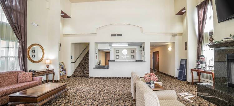 洛根大学附近凯艺酒店(Quality Inn Logan Near University)图片