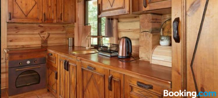 Namelis šalia Vynuogyno图片