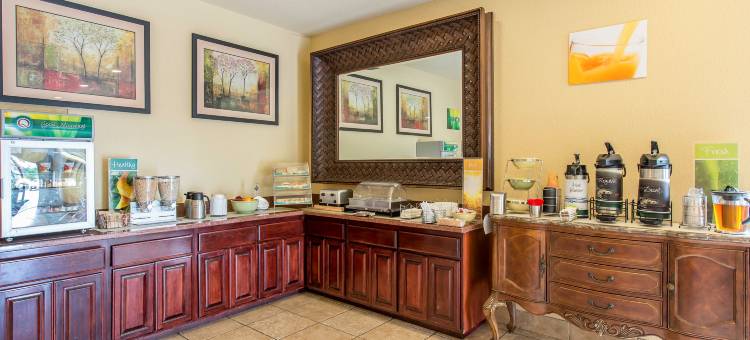 凯艺酒店-福尔布鲁克15号州际公路(Quality Inn Fallbrook I-15)图片