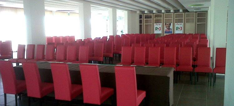 奥尔西娅宫酒店(Althea Palace Hotel)图片