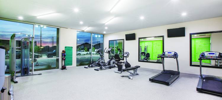 休斯顿赛普里斯拉昆塔温德姆套房酒店(La Quinta Inn & Suites by Wyndham Houston Cypress)图片