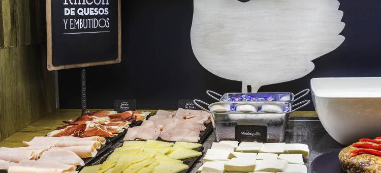 宜必思巴塞罗那中心酒店(圣家族教堂)(Ibis Barcelona Centro (Sagrada Familia))图片