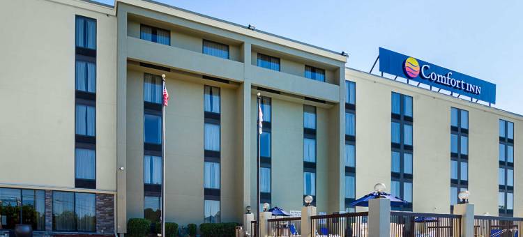 舒适套房酒店-近达拉姆杜克大学(Comfort Inn & Suites Durham Near Duke University)图片