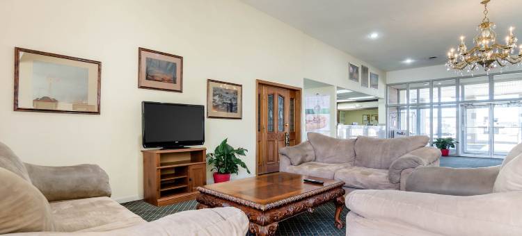 科尔比酒店和套房(Colby Inn and Suites)图片