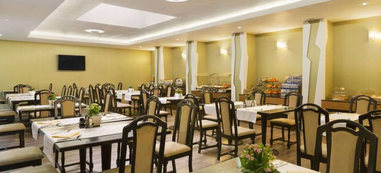 雅西市中心温德姆华美达酒店(Ramada by Wyndham Iasi City Centre)图片