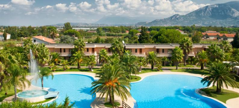 米纳瓦度假酒店(Minerva Resort Hotel)图片