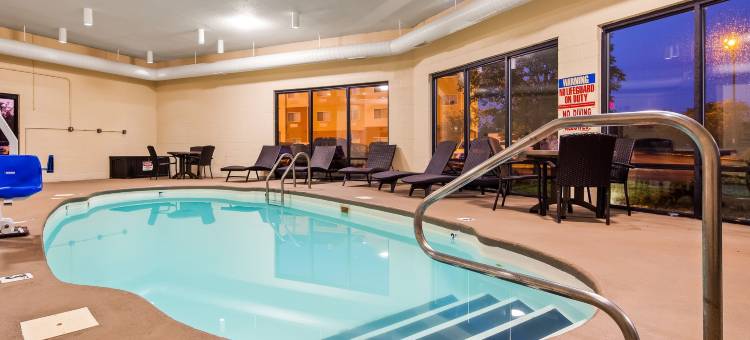 印第安纳波利斯品质套房酒店(Motel 6 Indianapolis, in - Southport)图片