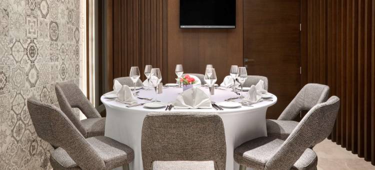 布尔萨尼吕费尔温德姆华美达酒店(Ramada by Wyndham Bursa Nilufer)图片