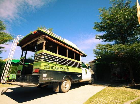 普吉島奈漢海灘雙拼別墅氧氣假日酒店