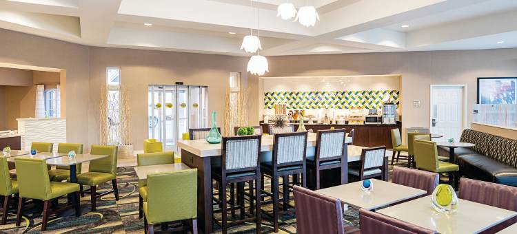 凤凰城钱德勒拉昆塔温德姆套房酒店(La Quinta Inn & Suites by Wyndham Phoenix Chandler)图片