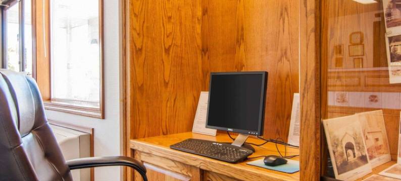 树丛小屋旅馆(Cottage Grove Inn)图片