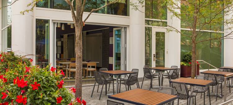 波士顿优特尔酒店(Yotel Boston)图片
