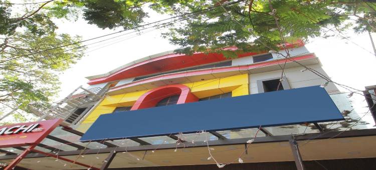 OYO 10551 RJ 格兰酒店(Capital O Rj Grand)图片