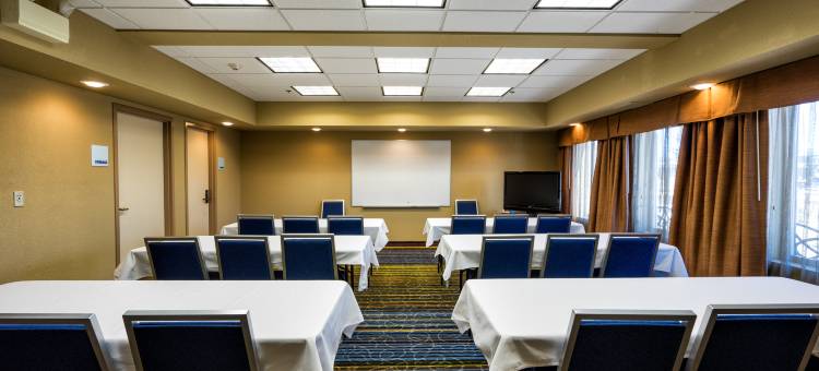 Holiday Inn Express 银城 by IHG(Holiday Inn Express Silver City)图片