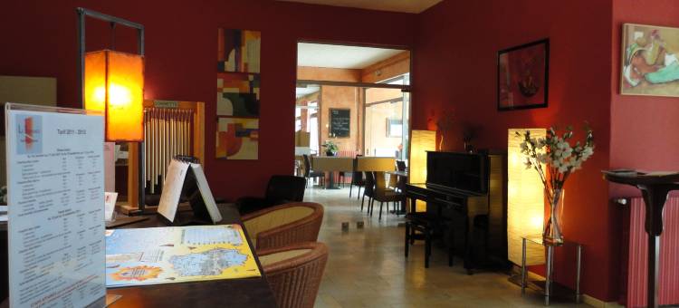 富勒兰斯酒店(Logis Hôtel & Restaurant le Fleurance)图片