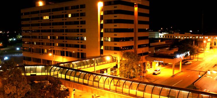 坎顿市中心希尔顿逸林酒店(DoubleTree by Hilton Canton Downtown)图片