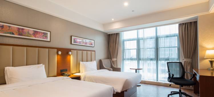 艺龙安云酒店(苏州火车站平泷路东地铁站店)图片