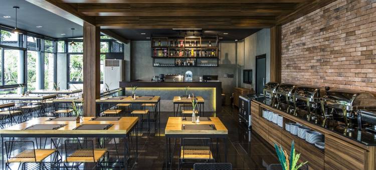 武里南Cresco酒店(Cresco Hotel Buriram)图片