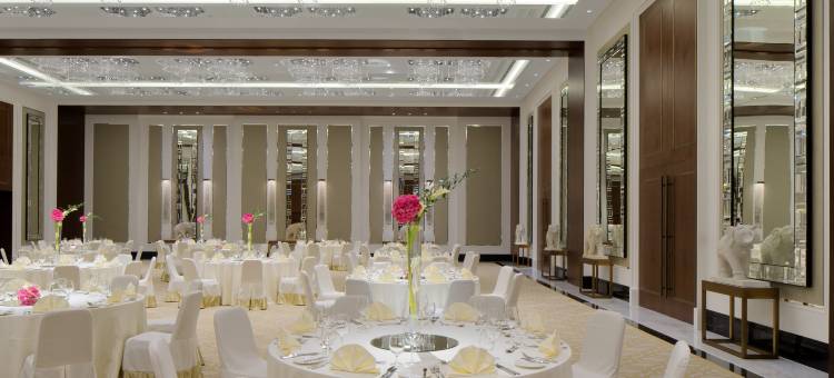 迪拜皇冠酒店(Taj Dubai)图片