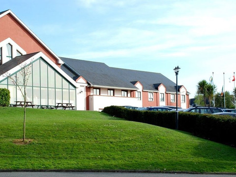 克洛纳基尔蒂酒店