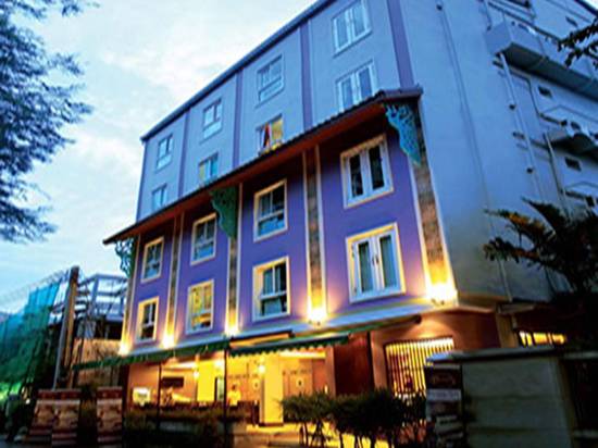 素坤逸路第八巷薩瓦斯德酒店