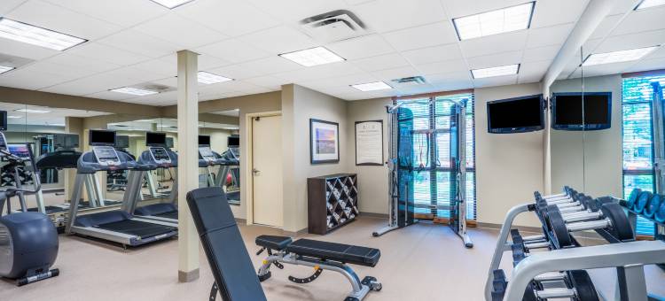 Staybridge Suites 孟菲斯杨木AVE EAST(Staybridge Suites Memphis-Poplar Ave East)图片