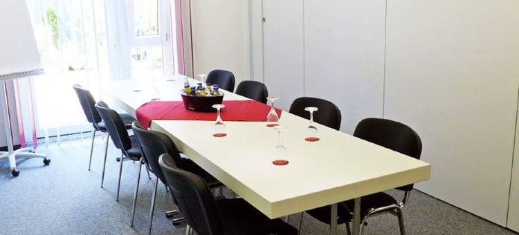 梅明根北奥伽酒店(Allgäuhotel Memmingen Nord)图片